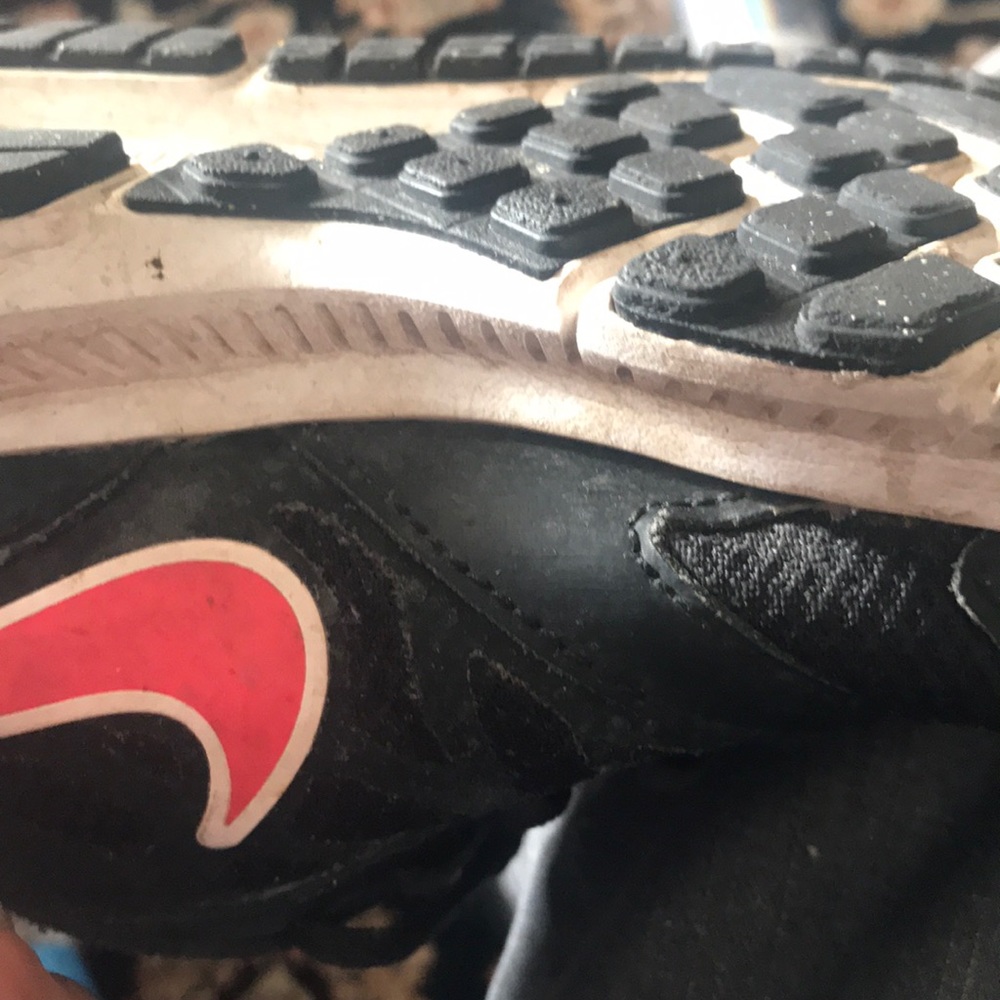 Shoes - Picture 3 of 4